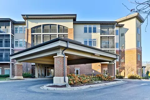 7100 Metro Blvd #123, Edina, MN 55439