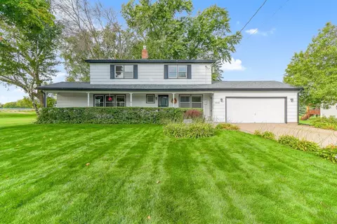 4035 Highland Ave, White Bear Lake, MN 55110