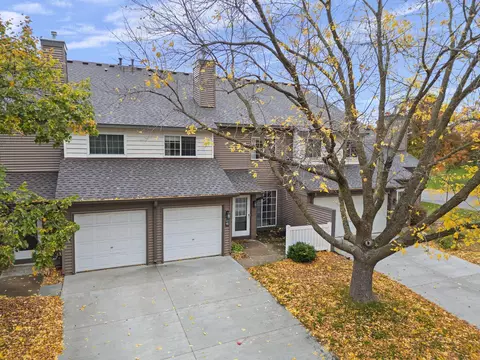 10045 Russell Ave N #11, Brooklyn Park, MN 55444