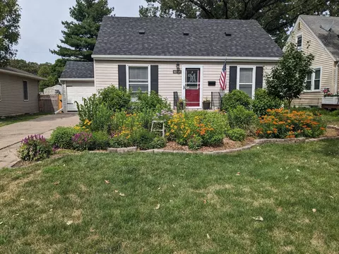 6914 James Ave S, Richfield, MN 55423