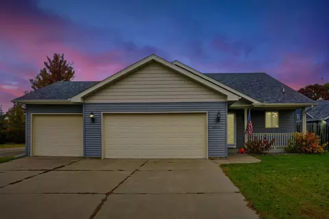 1015 29th St NE, Sauk Rapids, MN 56379