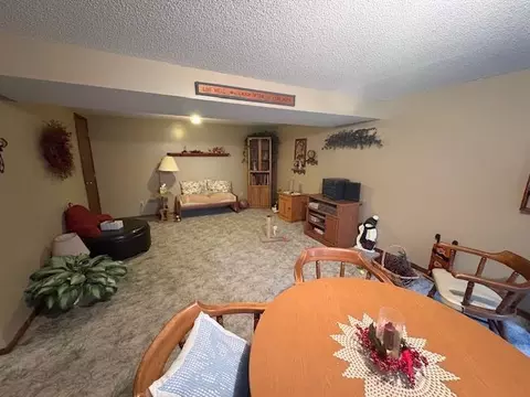 1200 Crestview Rd, Albert Lea, MN 56007 photo 17