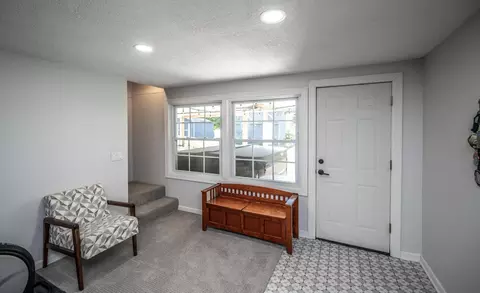 Entry Way - 4088 Halite Ln, Eagan, MN 55122 photo 5 of 6