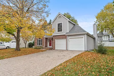 11036 Quebec Cir, Bloomington, MN 55438