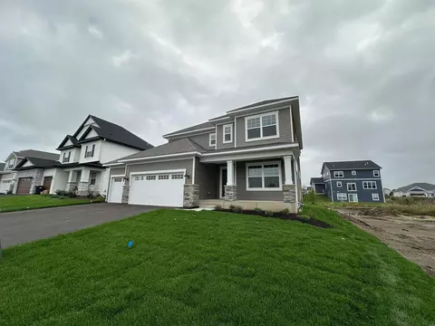 1935 Sparrow Dr, Shakopee, MN 55379