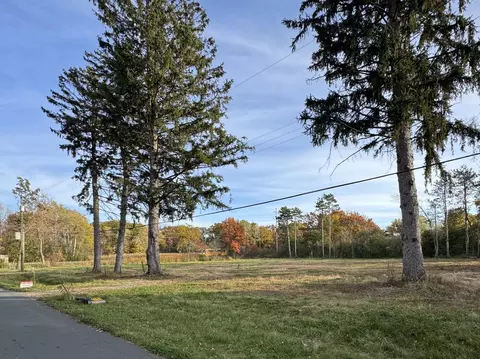 6217 Hodgson Rd, Lino Lakes, MN 55014