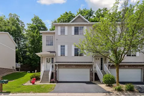 14205 Fountain Hills Ct NE, Prior Lake, MN 55372