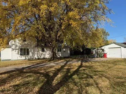 Exterior - 306 E Front St E, Fulda, MN 56131 photo 1 of 4