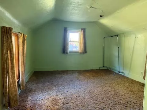 Bedroom - 306 E Front St E, Fulda, MN 56131 photo 4 of 5