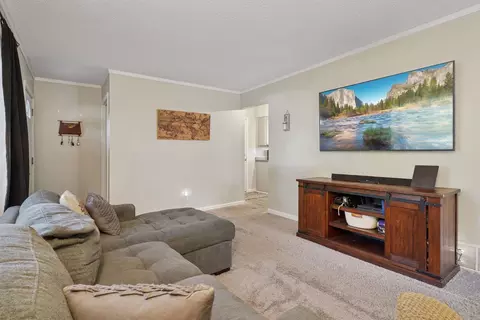1776 Gabbro Trl, Eagan, MN 55122 photo 3