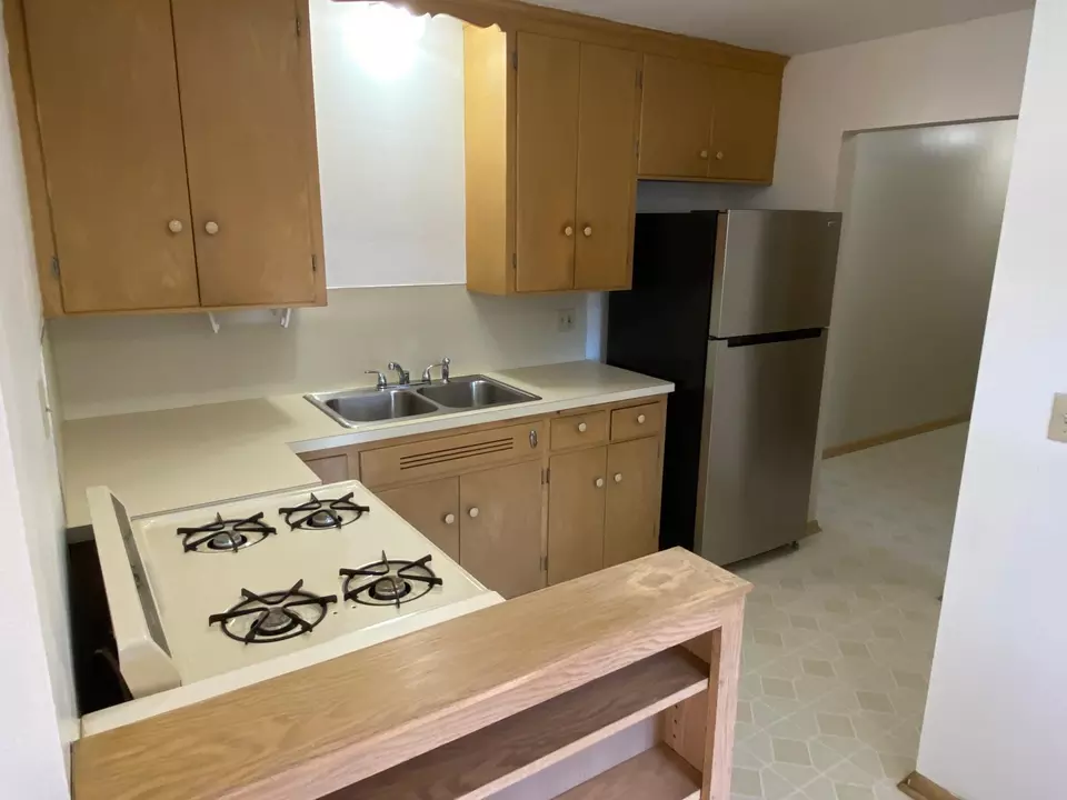 Kitchen - 4449 Bloomington Ave S, Minneapolis, MN 55407 photo 1 of 5