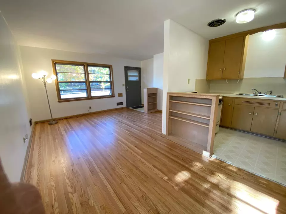 Living - 4449 Bloomington Ave S, Minneapolis, MN 55407 photo 2 of 10