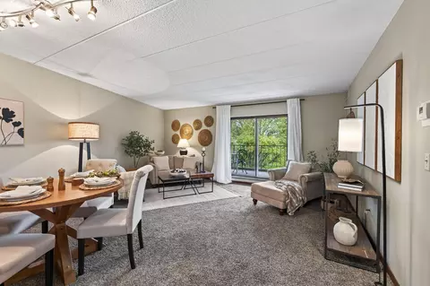 3320 Louisiana Ave S #310, Saint Louis Park, MN 55426