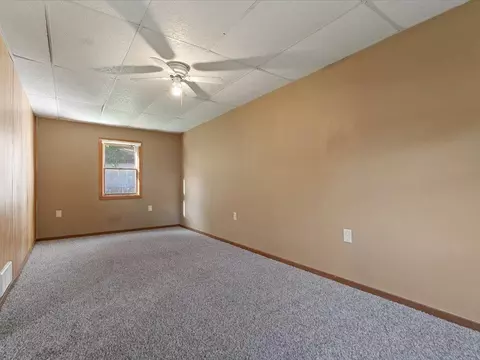 Bedroom - 924 6th Ave NE, Brainerd, MN 56401 photo 2 of 4