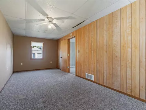 Bedroom - 924 6th Ave NE, Brainerd, MN 56401 photo 3 of 4