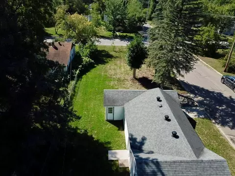 View/Area - 924 6th Ave NE, Brainerd, MN 56401 photo 1 of 4