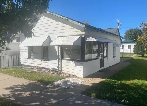 415 Mankato Ave, Winona, MN 55987