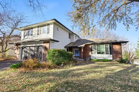 4444 Victoria St N, Shoreview, MN 55126