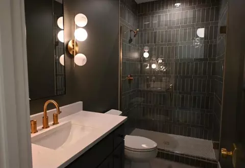 Bath - 25480 Smithtown Rd, Excelsior, MN 55331 photo 1 of 1