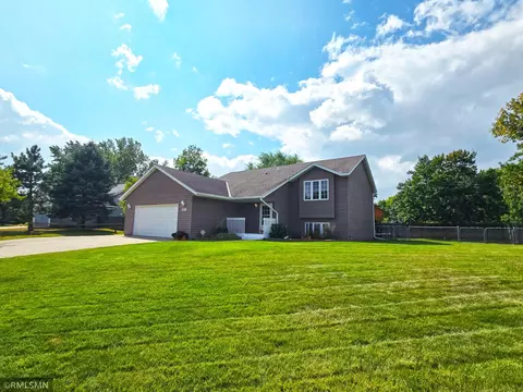 12617 Rolling Ridge Rd, Becker, MN 55308
