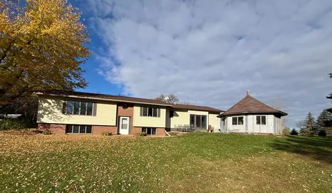 46279 193rd St, Morris, MN 56267