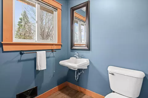 Bath - 15490 Emery Ave E, Rosemount, MN 55068 photo 3 of 4