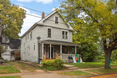 277 Prescott St, Saint Paul, MN 55107