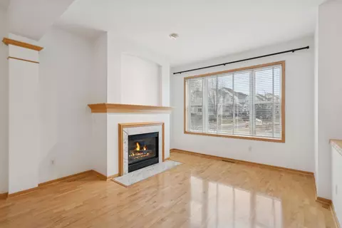 1 4th Ave N #103, Minneapolis, MN 55401