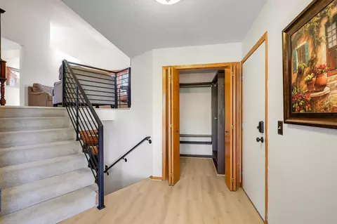 9132 Kirkwood Ln N, Maple Grove, MN 55369