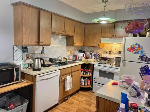 Kitchen - 4427 Cinnamon Ridge Cir, Eagan, MN 55122 photo 1 of 1