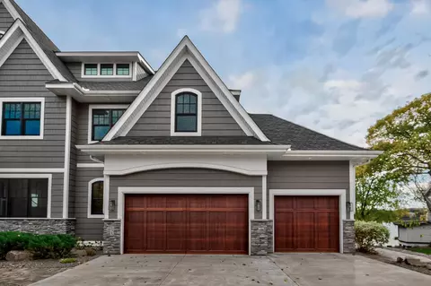 Exterior - 525 Smithtown Ct, Excelsior, MN 55331 photo 7 of 29