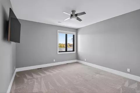 Bedroom - 525 Smithtown Ct, Excelsior, MN 55331 photo 5 of 13