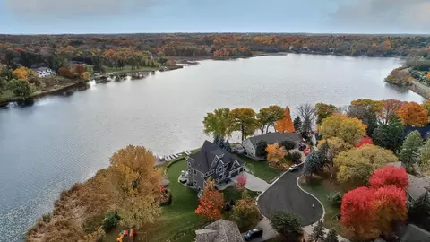 View/Area - 525 Smithtown Ct, Excelsior, MN 55331 photo 6 of 8