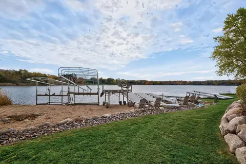 Exterior - 525 Smithtown Ct, Excelsior, MN 55331 photo 21 of 29