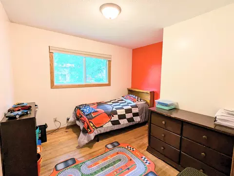 Bedroom - 1344 87th Ave NE, Blaine, MN 55434 photo 4 of 7
