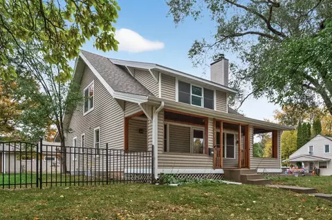 2431 14th Ave E, North Saint Paul, MN 55109