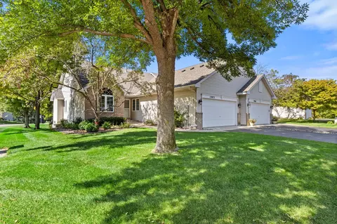 13973 Falcon Ave, Apple Valley, MN 55124