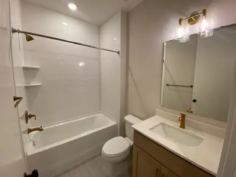 Bath - 7440 Elm Ln, Corcoran, MN 55340 photo 1 of 4