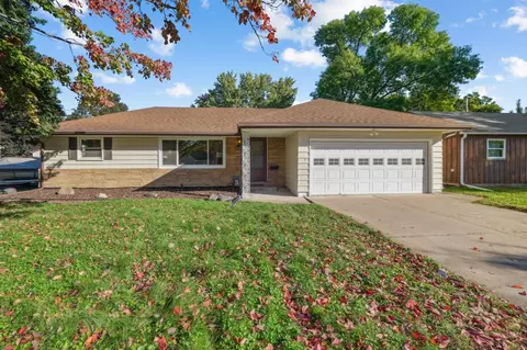 6322 50th Ave N, Crystal, MN 55428