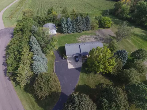 4300 Michelle St, New Prague, MN 56071