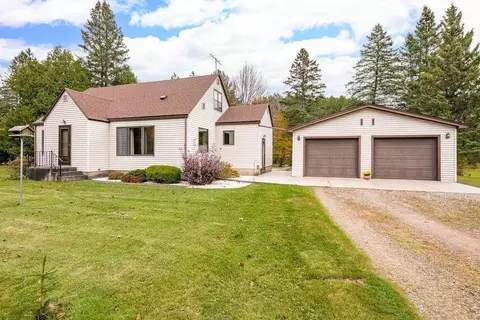 54 Helberg Rd, Esko, MN 55733