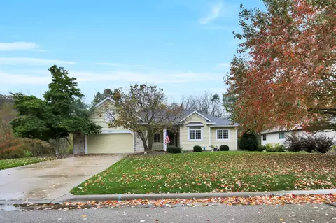 1134 Valley View Rd, Lake City, MN 55041