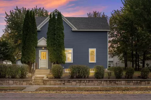 205 N Renville St, Winthrop, MN 55396