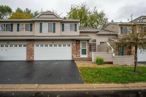 834 Evergreen Cir, Hudson, WI 54016