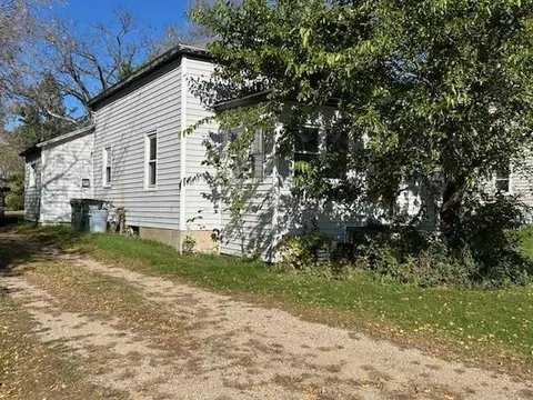 1429 1st Ave NE, Glenwood, MN 56334