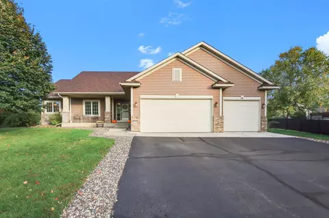 6936 98th St S, Cottage Grove, MN 55016