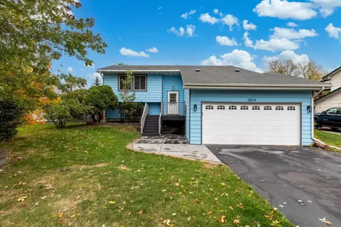 2824 84th Ave N, Brooklyn Park, MN 55444