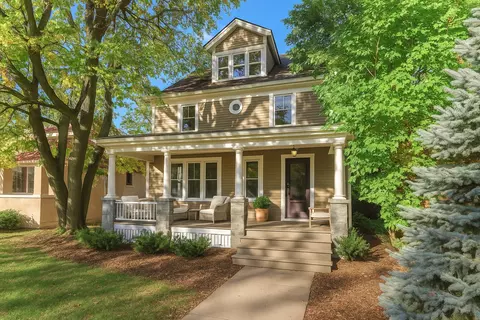 2524 Pillsbury Ave S, Minneapolis, MN 55404