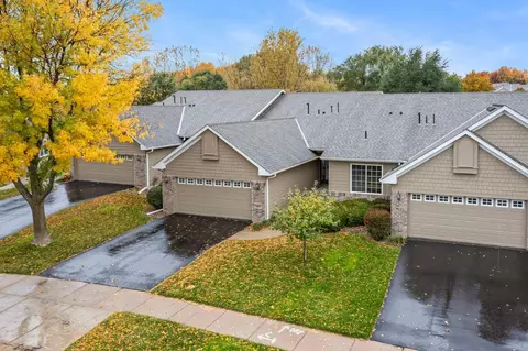 3866 Majestic Ln, Prior Lake, MN 55372