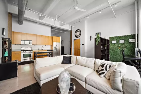 700 Washington Ave N #523, Minneapolis, MN 55401